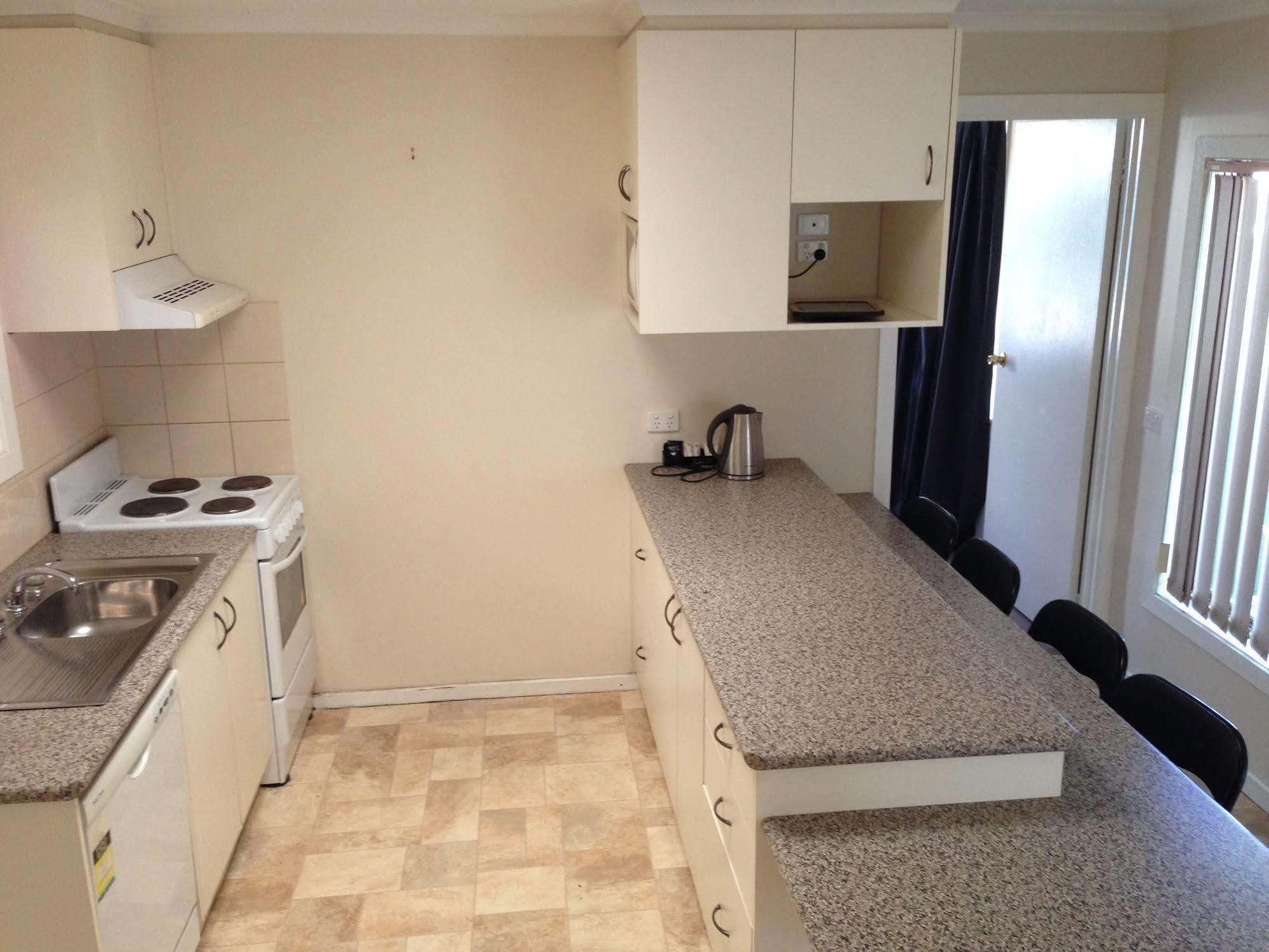 Lakes Jakaranda Holiday Units 엔트런스호수 외부 사진