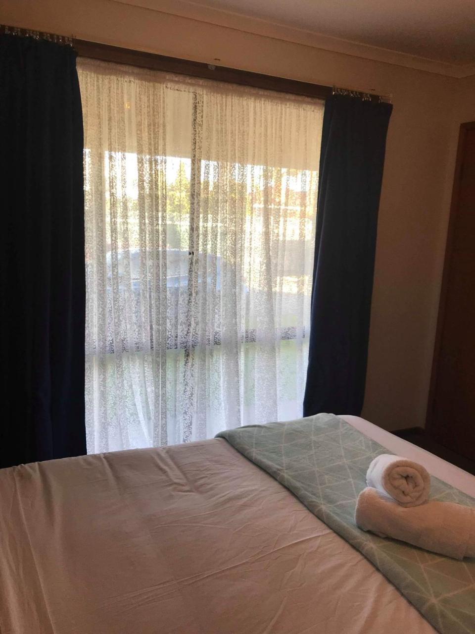 Lakes Jakaranda Holiday Units 엔트런스호수 외부 사진