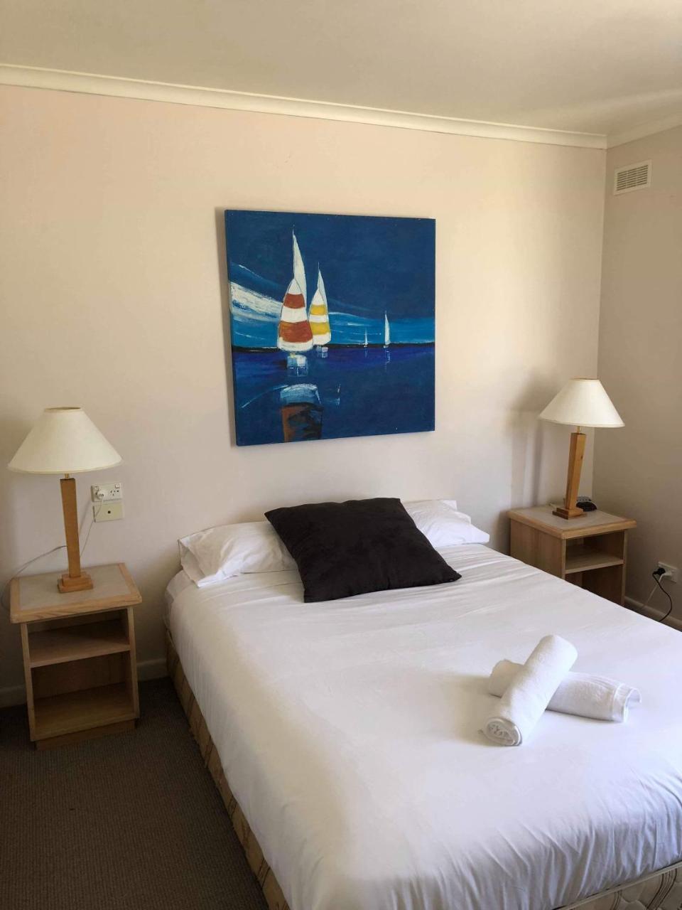 Lakes Jakaranda Holiday Units 엔트런스호수 외부 사진